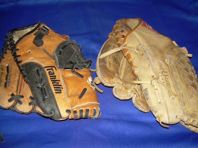 rawlings and franklin baseball mitts