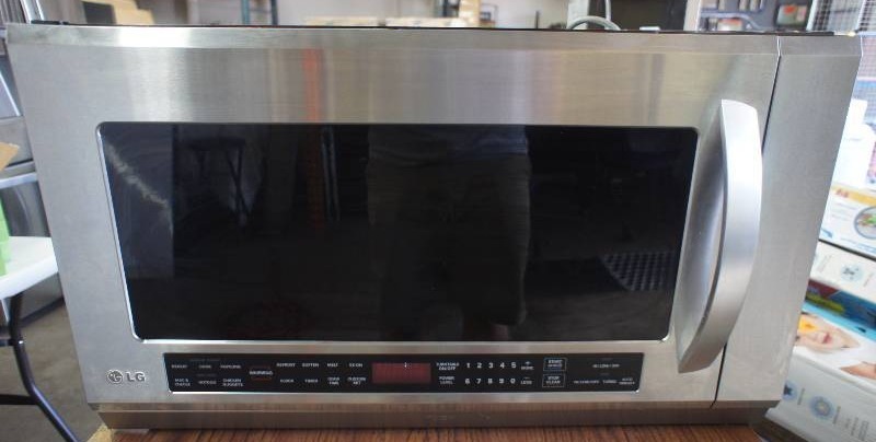 LG Microwave - Model # (LMHM2017ST)