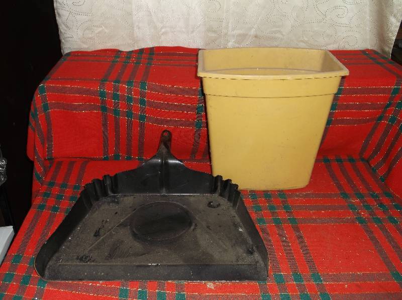 Trash Cans and Dust Pans