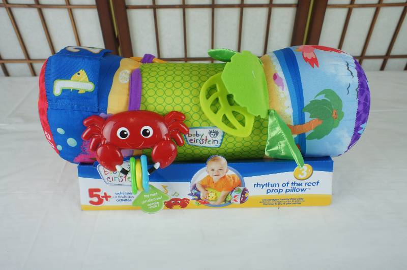 lot 18 image: Baby Einstein Rhythm of the Reef Prop Pillow