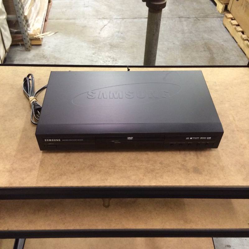 lot 9 image: Samsung DVD-M101 DVD  CD Player