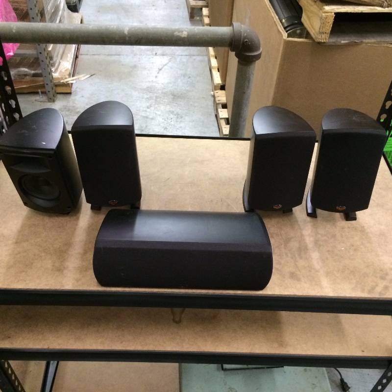 lot 32 image: Lot of 5 Klipsch Speakers