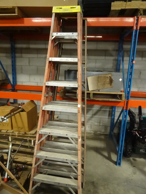 Step Ladder