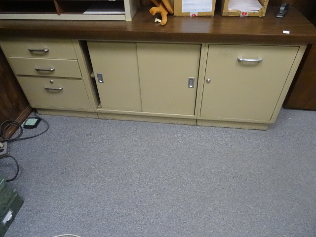Credenza