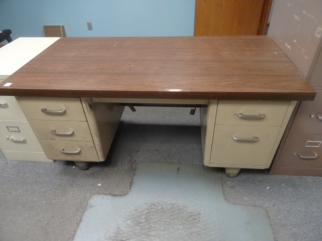 Desk