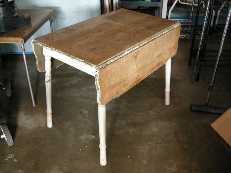 Vintage drop leaf table