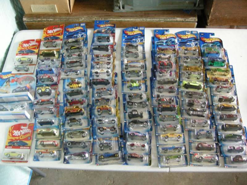 Over 90 Hot Wheels