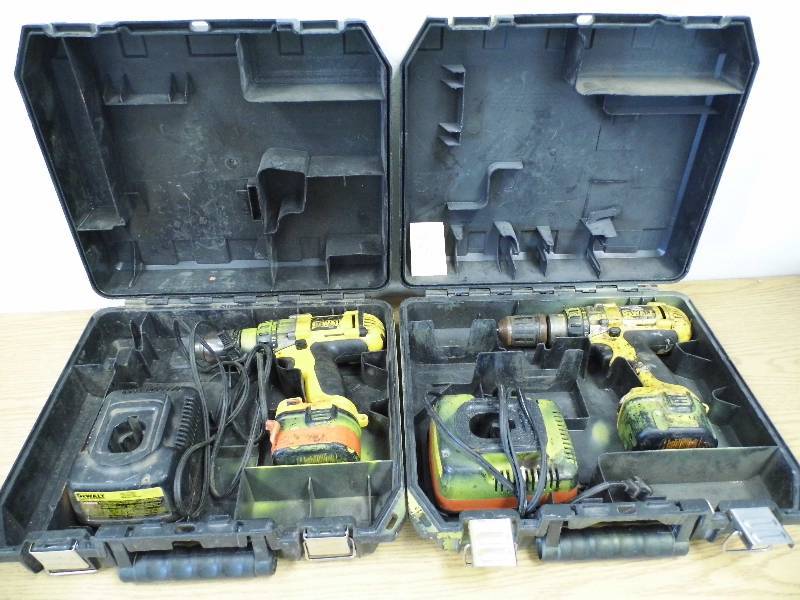 2 DeWalt Drills