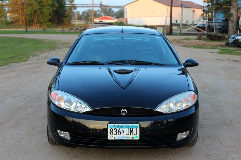 lot 1 image: 2002 Mercury Cougar 35th Anniversary Edition