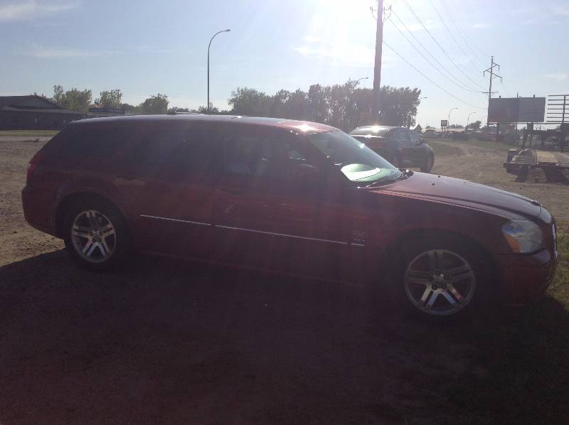 2005 Dodge Magnum