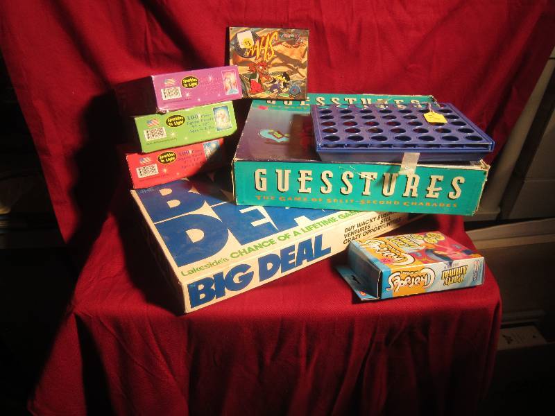 lot 349 image: Misc Lot of Games and Puzzles