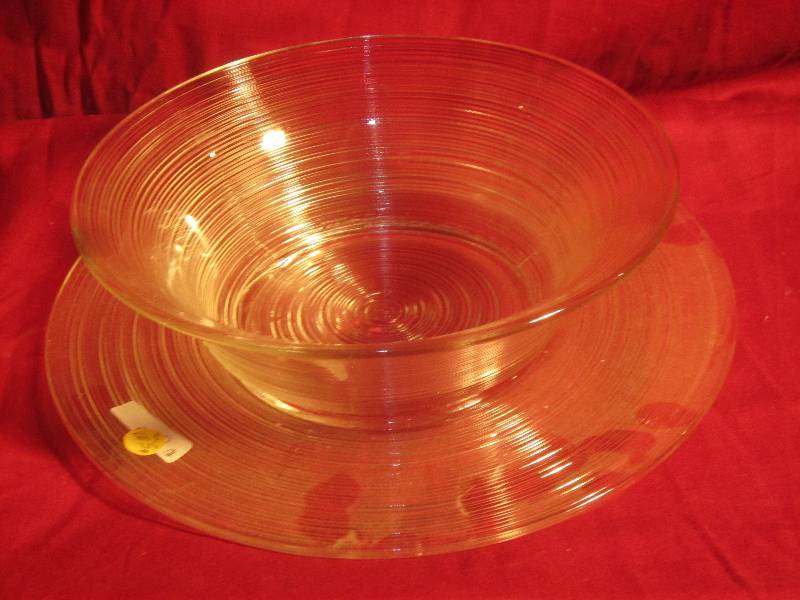 lot 361 image: Old Glass Bowl and Platter