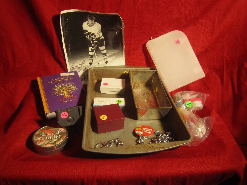 lot 381 image: Misc Lot - Signed Hockey Print, Dog Chain, Metal Bread Tin,  1001 Life Changing Book, ETC