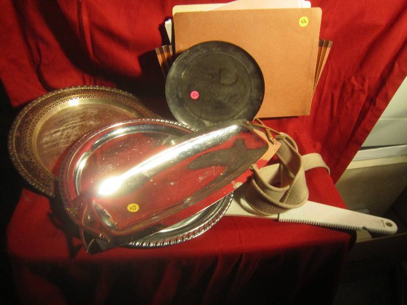 lot 386 image: Misc Lot - 3 Silver Trays, Craft Paper with Accordian Folder, Black Tray, Belt