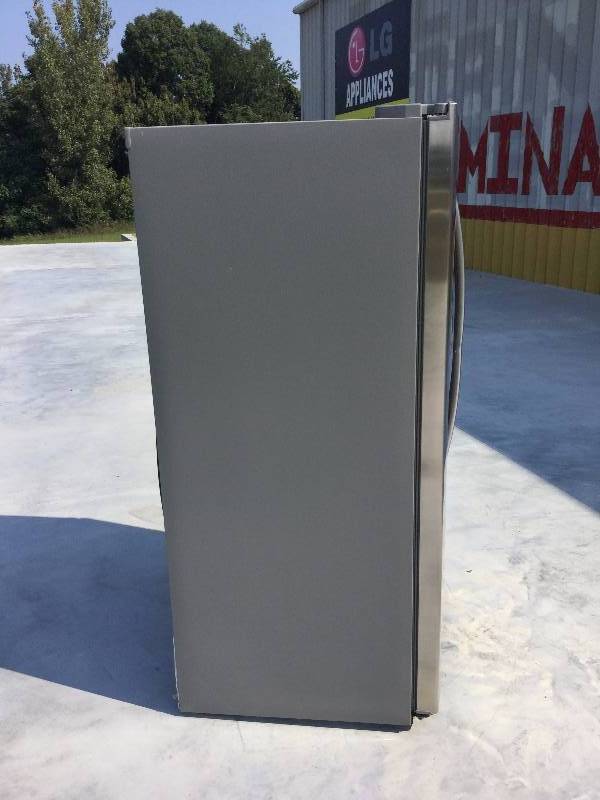lot 1 image: LG Refrigerator Model  LSC27925ST