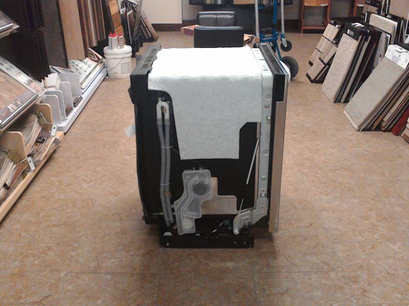 lot 4 image: LG Dishwasher Model  LDF7774ST
