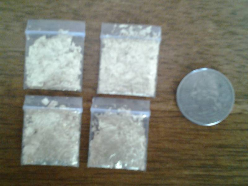 4 Little Bags Of Gold Flake No Guarantee Of Quality Or Quantity