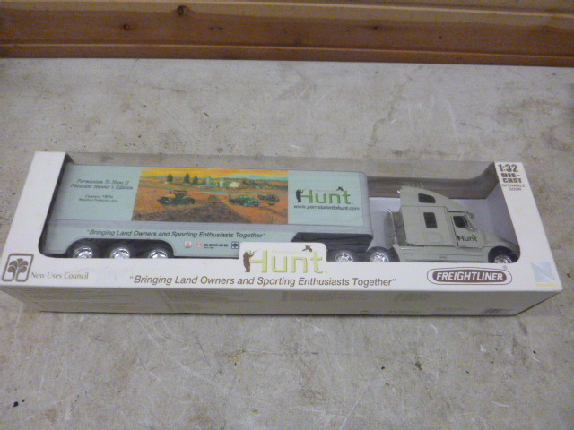 lot 9 image: Freightliner Permission to Hunt Die Cast Truck