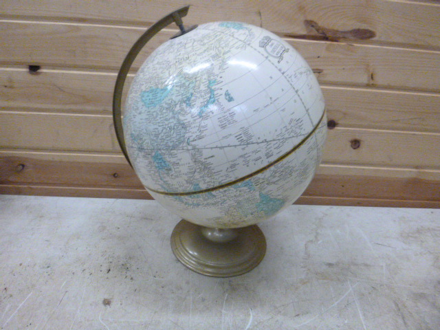lot 17 image: Crams Imperial World Globe