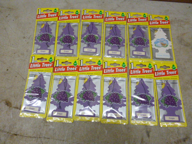 lot 23 image: 12 Little Tree Air Fresheners