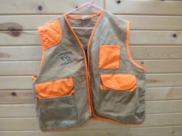 lot 34 image: Minnesota Waterfowl Hunting Vest