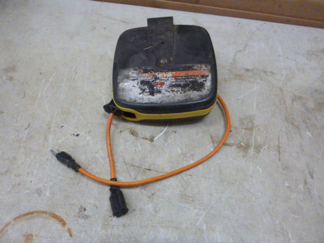 lot 71 image: Retractable Cord Reel