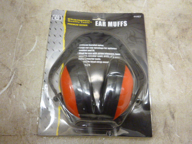 lot 74 image: Champion Quality Tools Ear Muffs