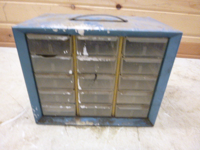 lot 91 image: Metal Parts Bin