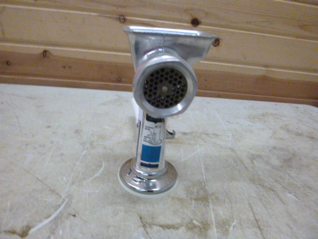 lot 92 image: Vac-O-Matic Hand Grinder