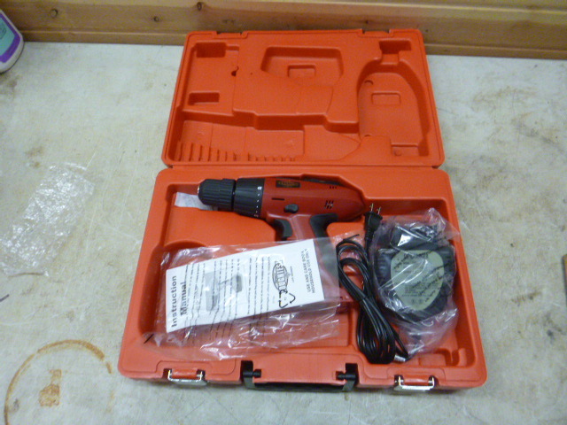 lot 118 image: Handyman Toughest Cordless Drill