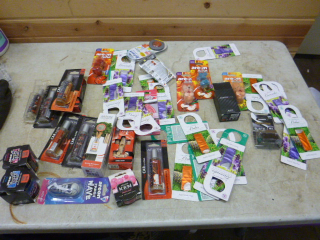 lot 123 image: Miscellaneous Air Fresheners