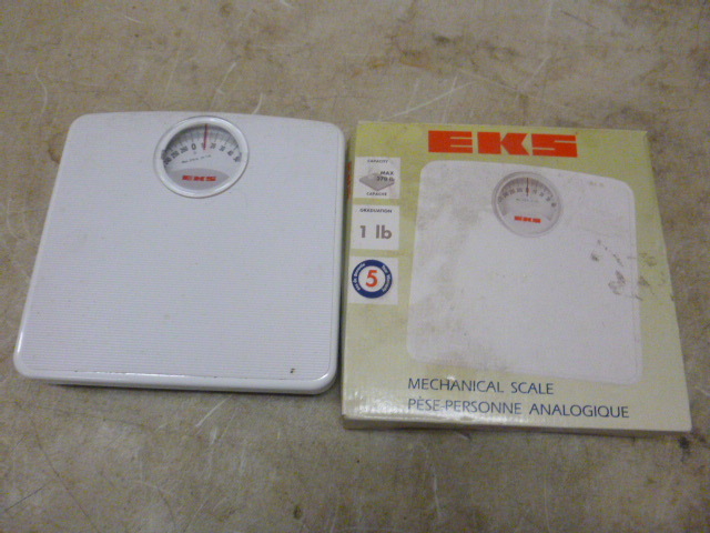 lot 129 image: EKS Mechanical Scale