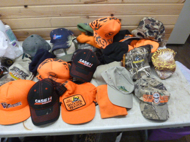 lot 138 image: Miscellaneous Caps