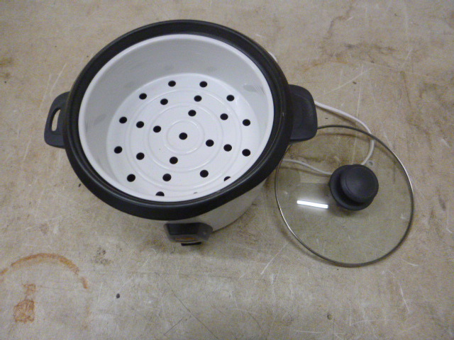 lot 164 image: Black & Decker Rice Cooker Plus