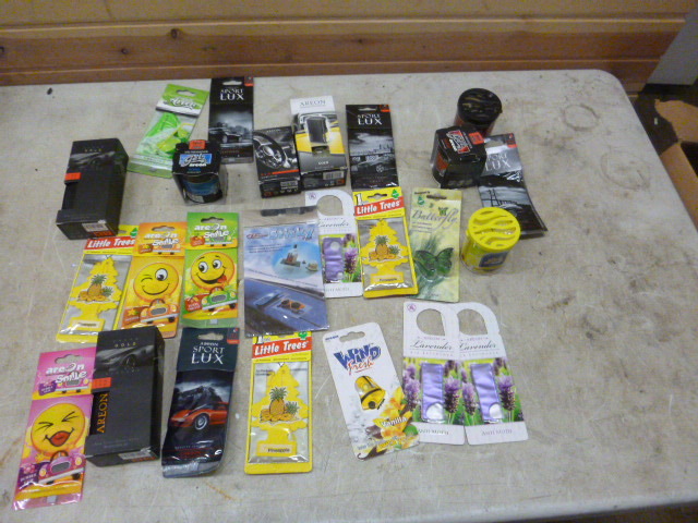 lot 188 image: Miscellaneous Air Fresheners