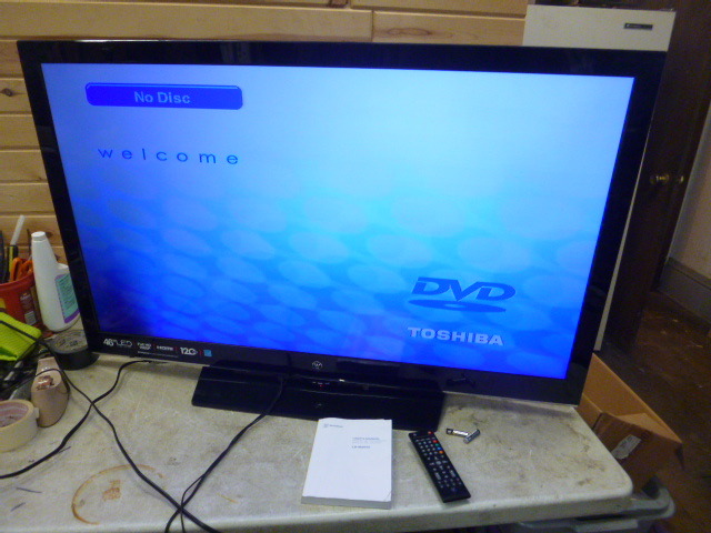 lot 4 image: Westinghouse LD-4655VX LED TV