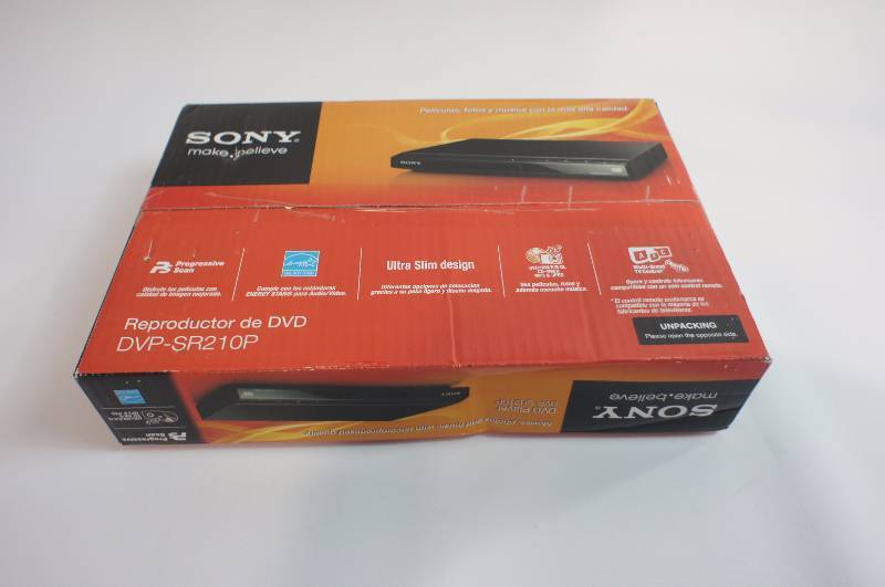 lot 13 image: Sony DVD Player (Progressive Scan)