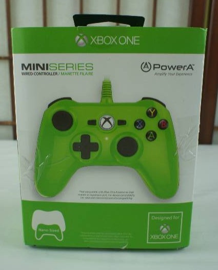 lot 17 image: Power A  Mini Pro Ex Controller for Xbox One - GreenBlack