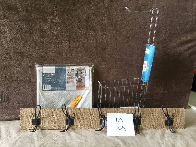lot 12 image: Lot of Misc Items