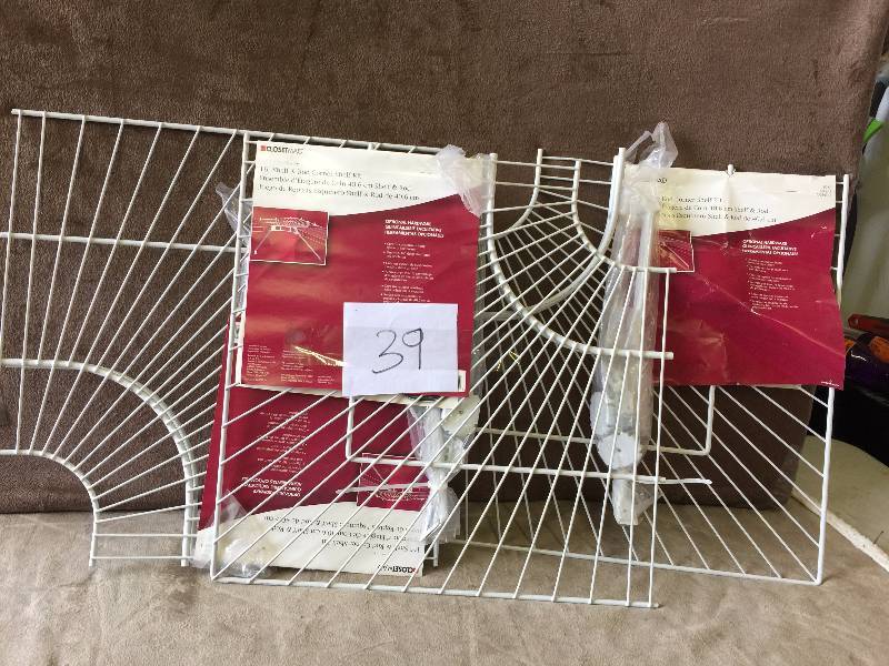 lot 39 image: Closetmaid 16  Shelf and Rod Corner Set