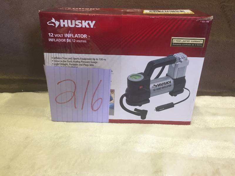 lot 216 image: Husky 12 Volt Inflator