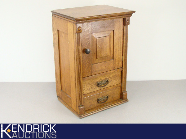 lot 11 image: Antique Solid Wood 2-Drawer Cabinet