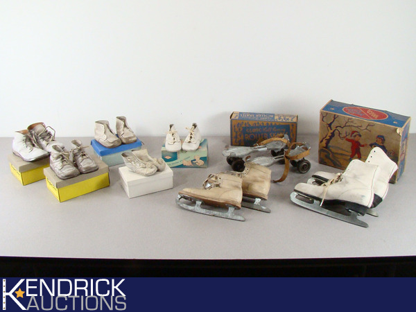 lot 38 image: Lot of Vintage Mid Century Leather Baby Shoes, and Skates