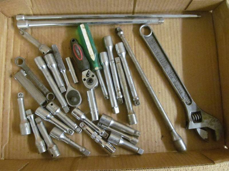 ratchets and wrenches