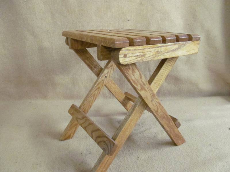 folding table