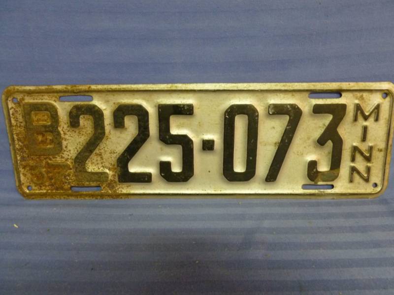 lot 56 image: Vintage License Plate
