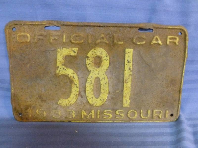 lot 57 image: Vintage License Plate