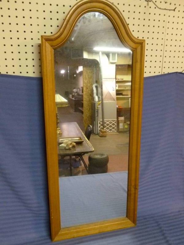 lot 69 image: Mirror