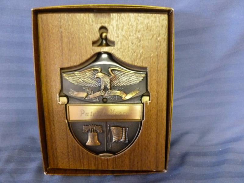 lot 88 image: Bicentennial Bronze Door Knocker
