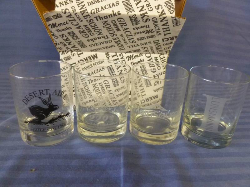lot 126 image: Glasses